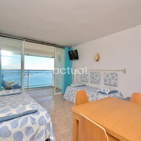 Ely Palace 5-8 Apartamento